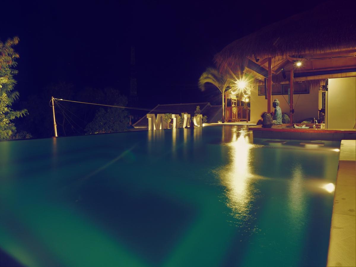 The Palm Komodo Labuan Bajo Exterior photo