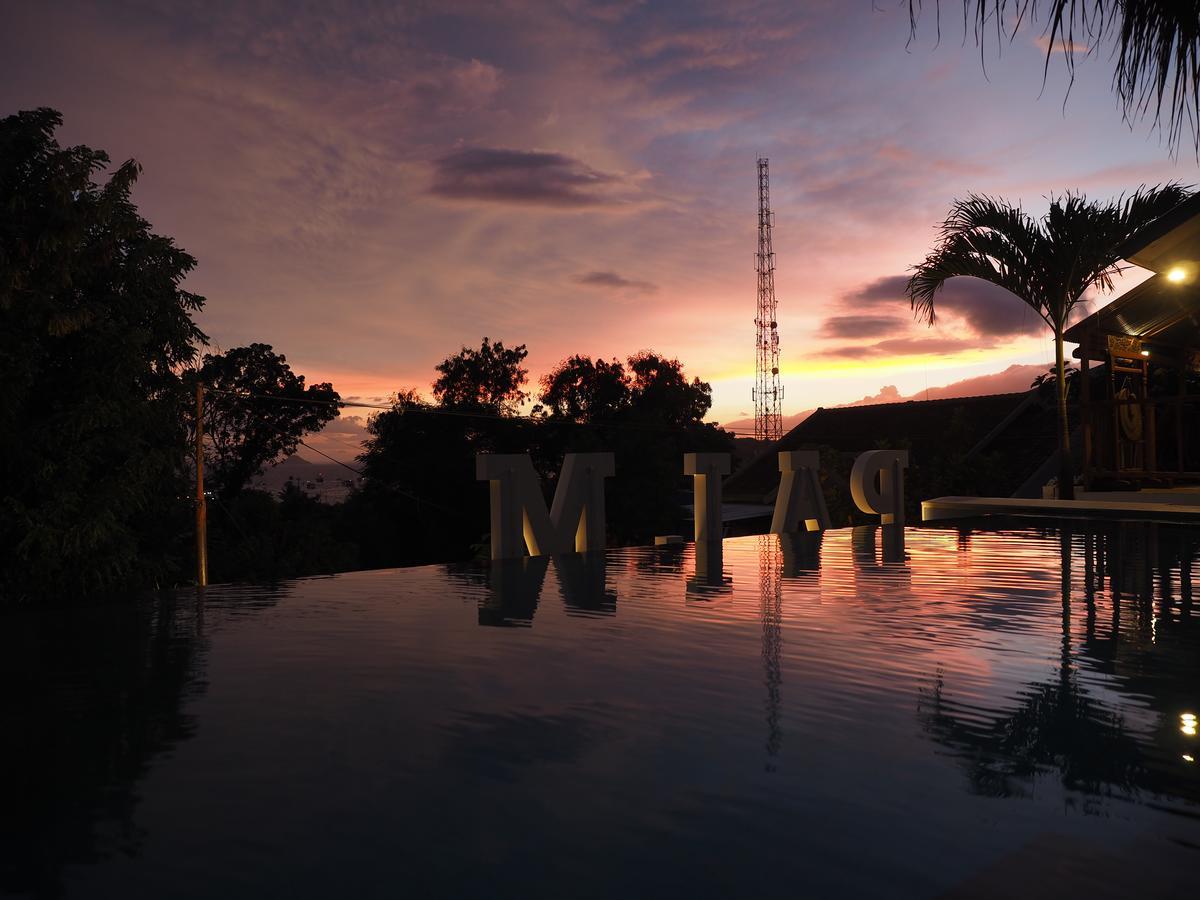 The Palm Komodo Labuan Bajo Exterior photo